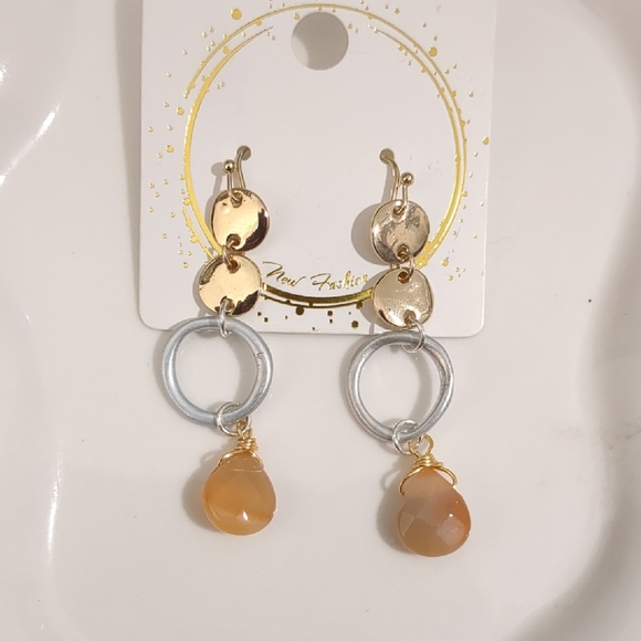 Neil Fashion Jewelry - Gorgeous Drop Earrings